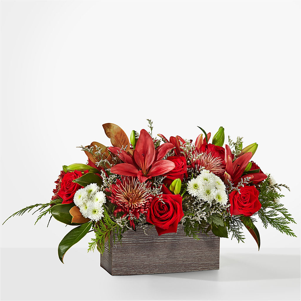 Christmas Break Bouquet – Grand Flowers/irish Rose, Novi MI