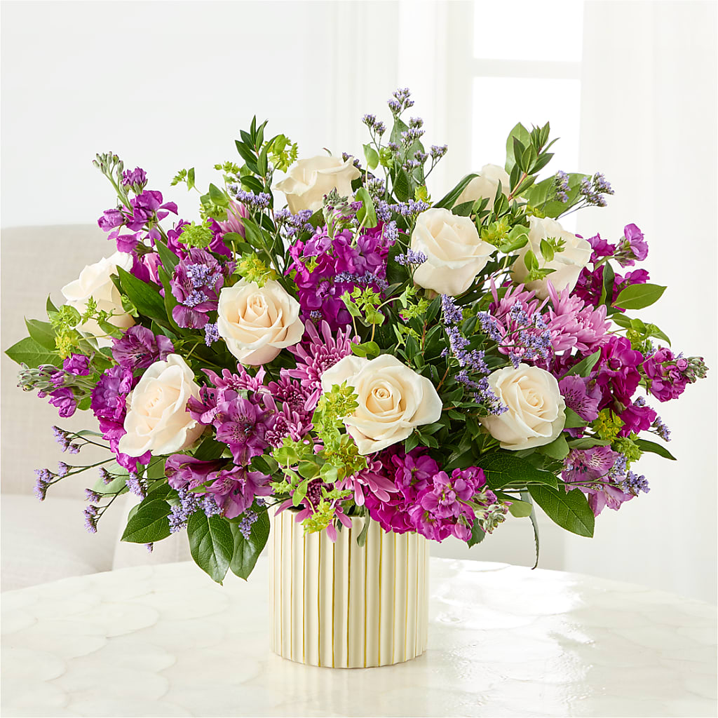 The Boutique Bouquet – Grand Flowers/irish Rose, Novi MI