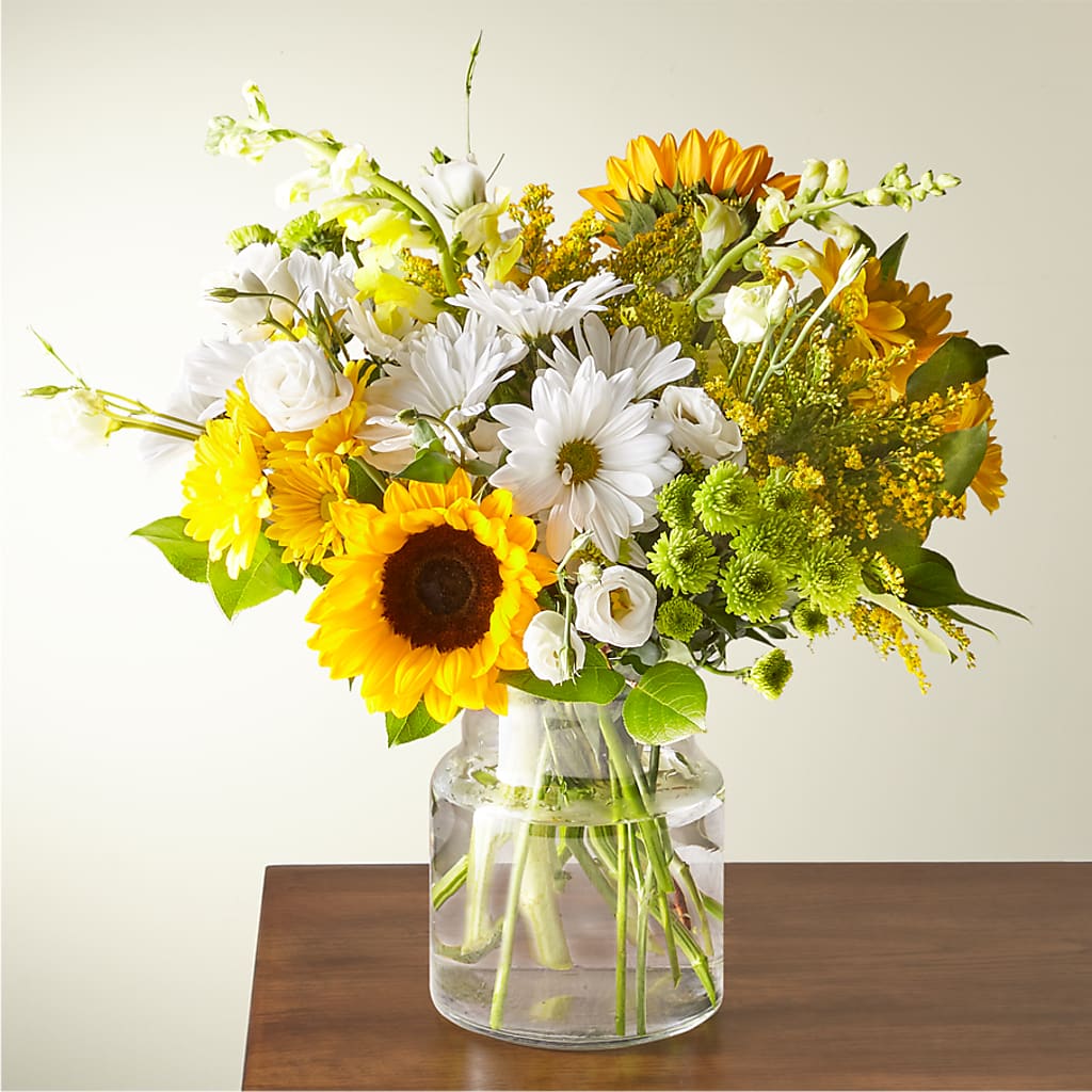 Hello Sunshine Bouquet – Grand Flowers/irish Rose, Novi MI