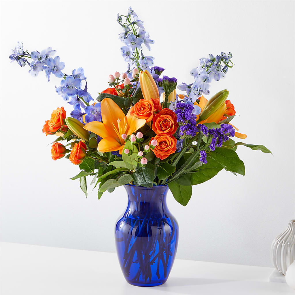 Radiant Citrus Bouquet – Grand Flowers/irish Rose, Novi MI