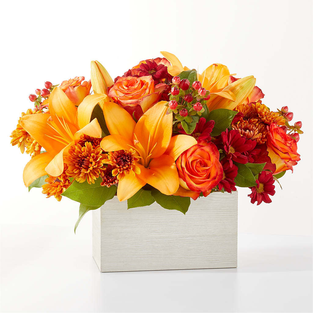 Backyard Bonfire Bouquet – Grand Flowers/irish Rose, Novi MI