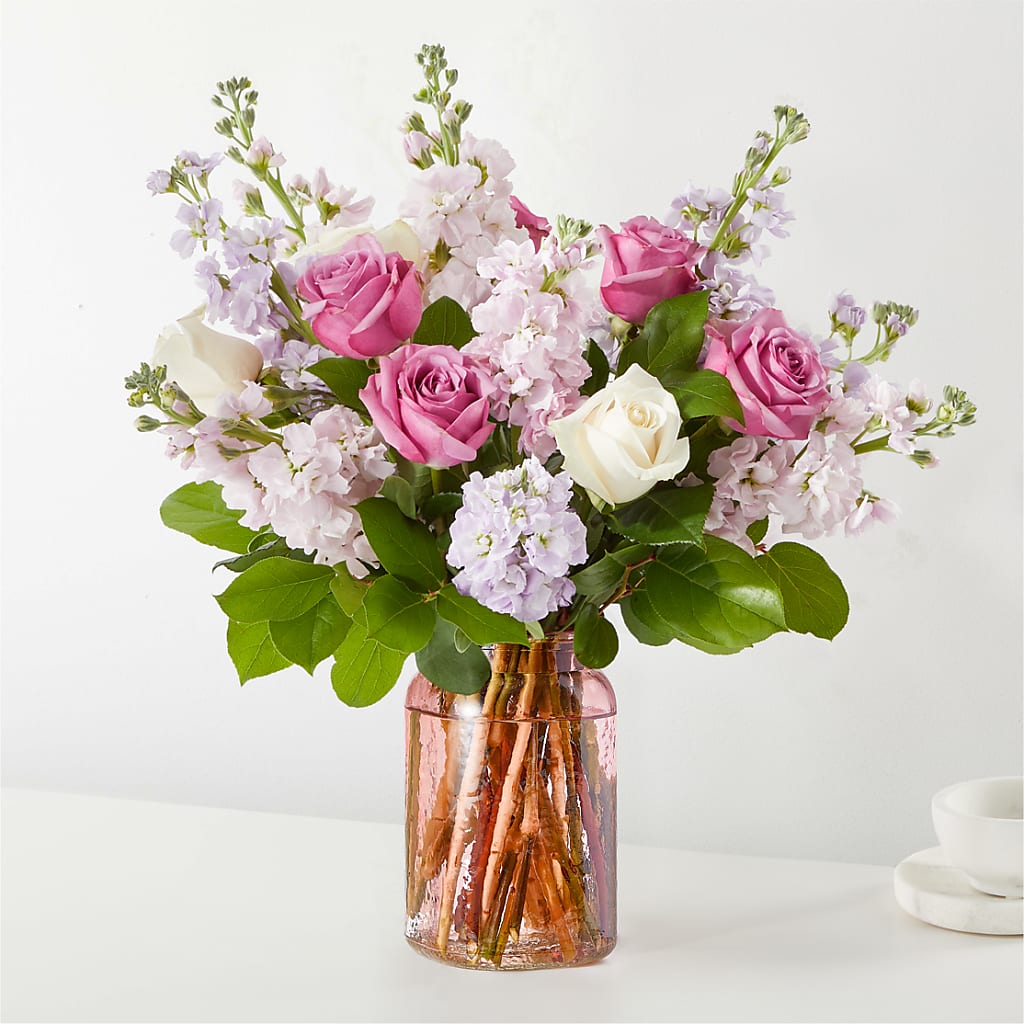 Springtime Spritz Bouquet – Grand Flowers/irish Rose, Novi MI