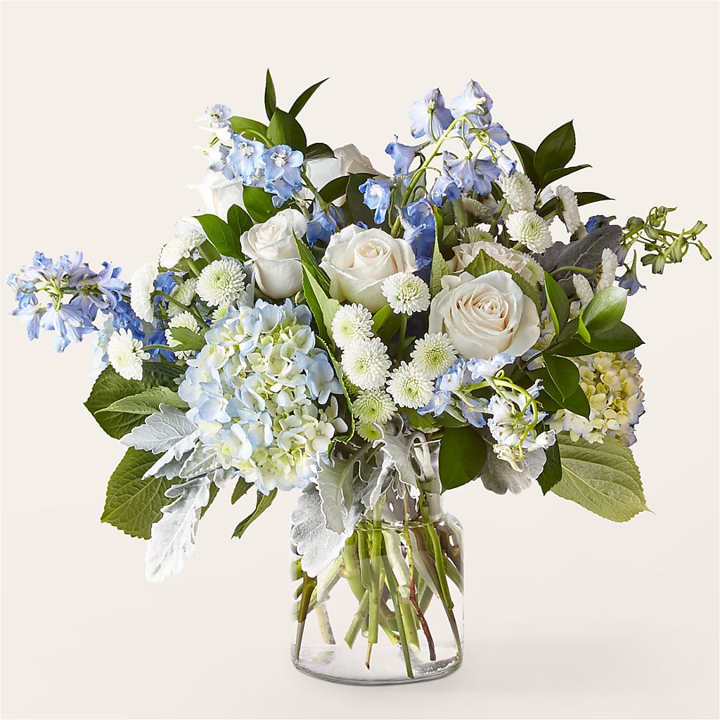 Clear Skies Bouquet – Grand Flowers/irish Rose, Novi MI