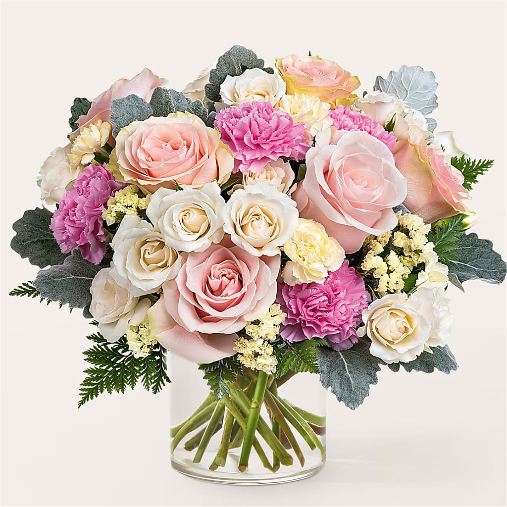 Blissful Moments Bouquet – Grand Flowers/irish Rose, Novi MI
