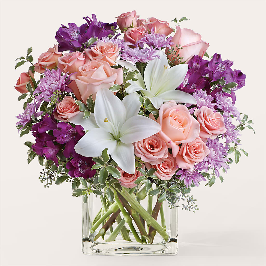 Mani Pedi Bouquet – Grand Flowers/irish Rose, Novi MI