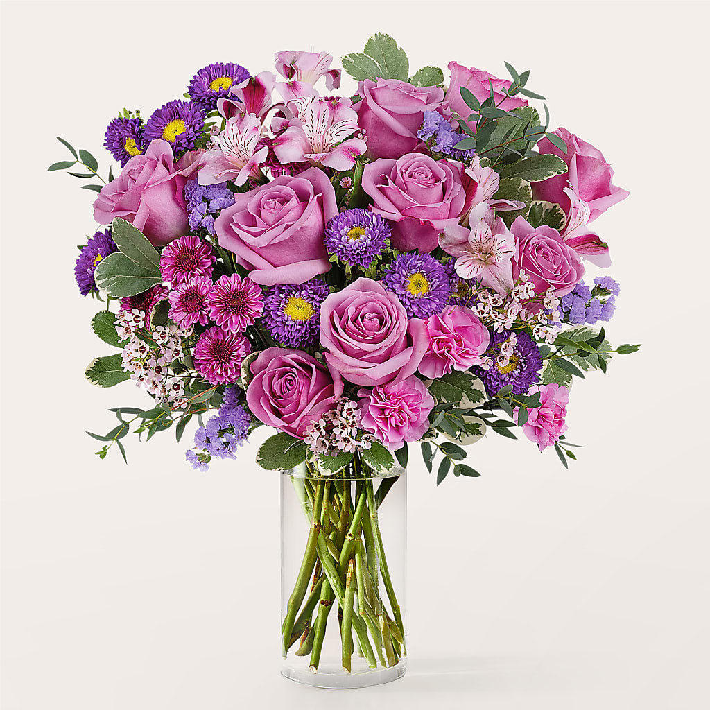 Fanciful Blossoms Bouquet – Grand Flowers/irish Rose, Novi MI