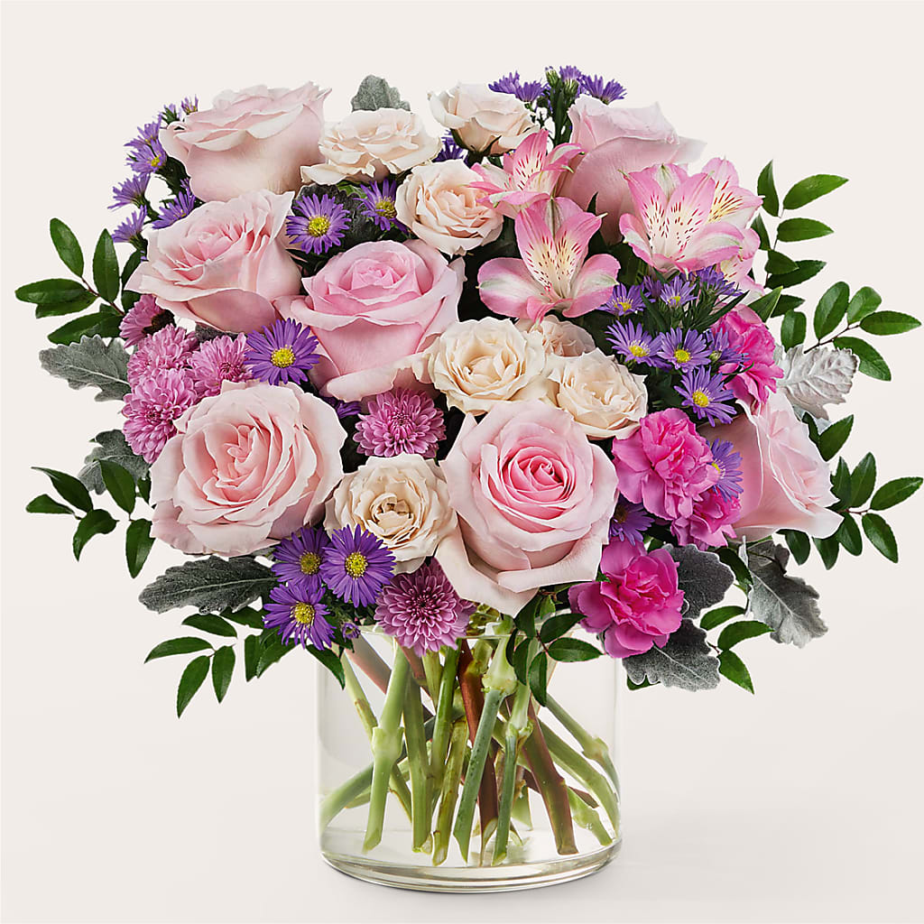 Light as a Feather Bouquet – Grand Flowers/irish Rose, Novi MI