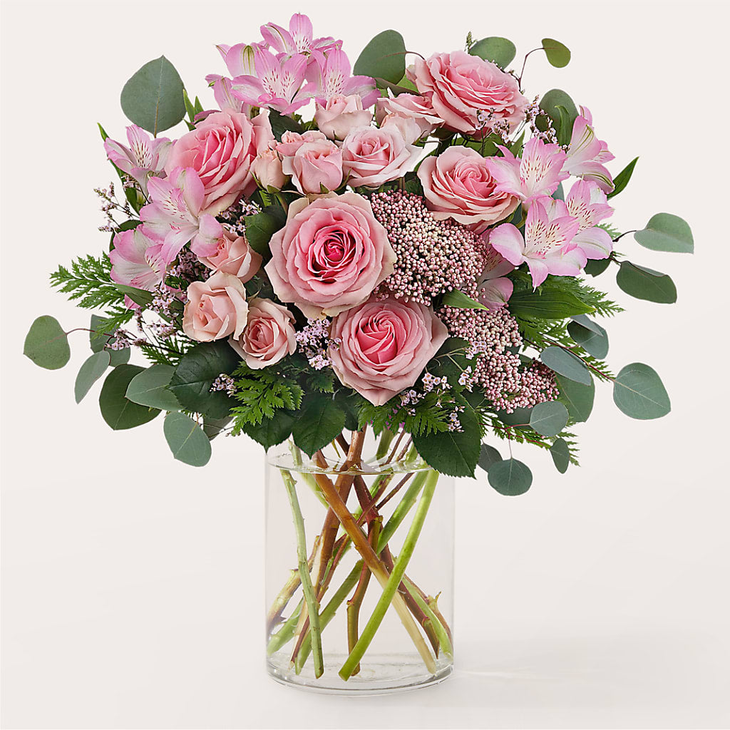 Sweetheart Bouquet – Grand Flowers/irish Rose, Novi MI