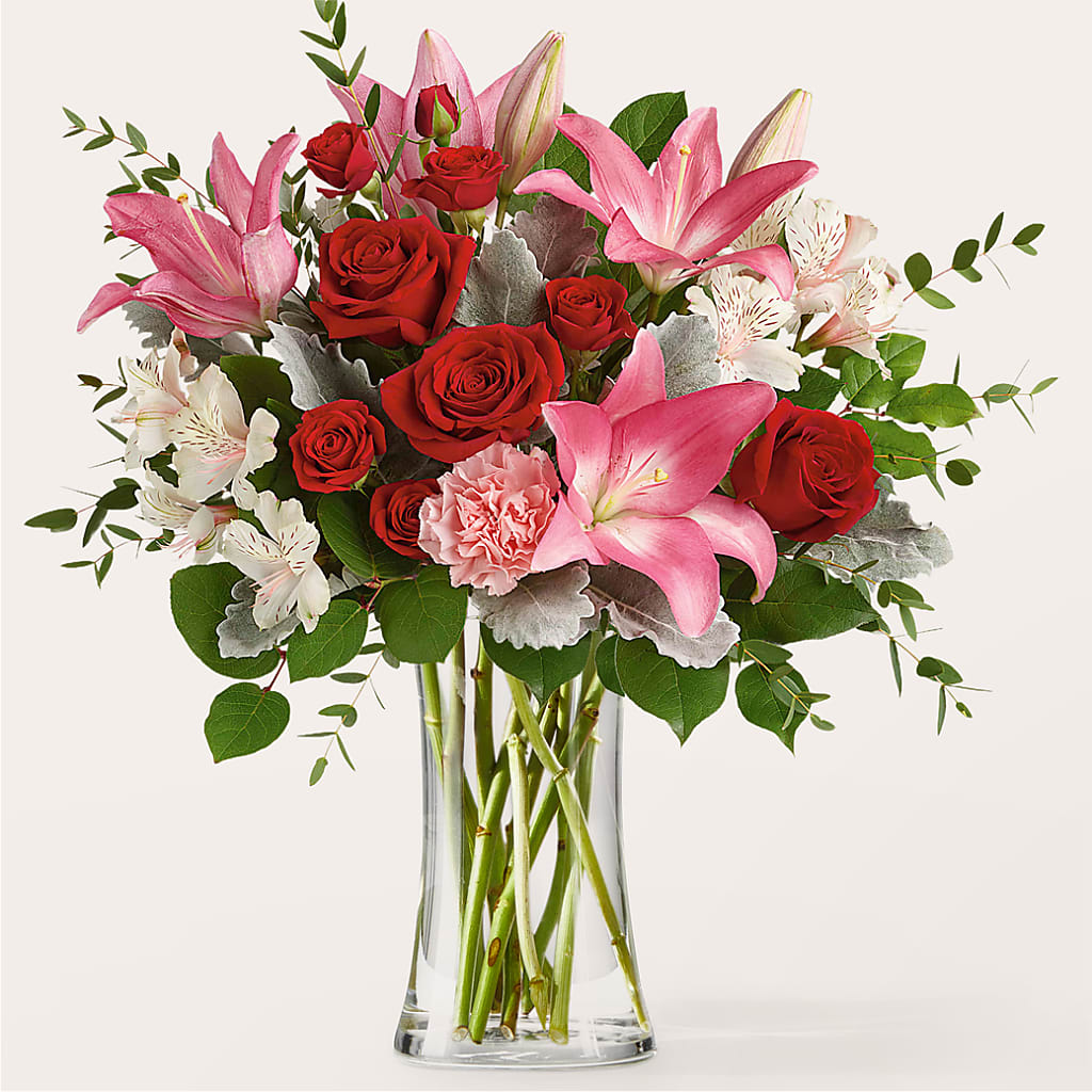 Everything to Me Bouquet – Grand Flowers/irish Rose, Novi MI