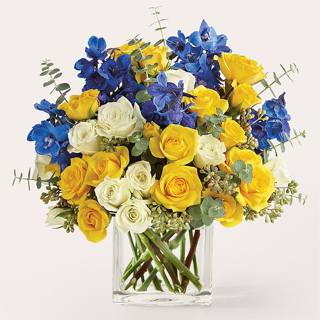 Sparkling Citrine Bouquet – Grand Flowers/irish Rose, Novi MI