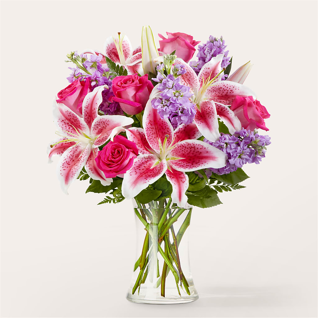 Amore Bouquet – Grand Flowers/irish Rose, Novi MI