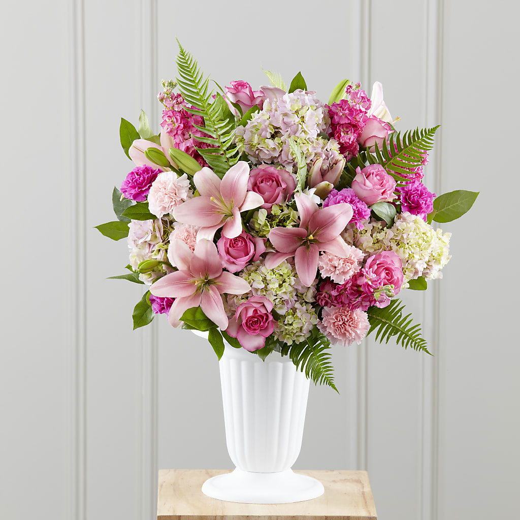 Never-Ending Love Arrangement – Grand Flowers/irish Rose, Novi MI