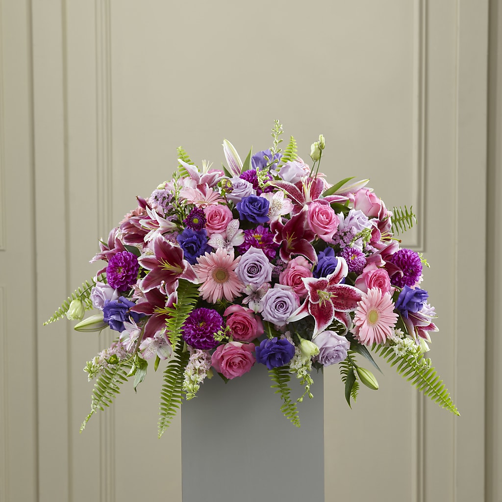 Fare Thee Well Pedestal – Grand Flowers/irish Rose, Novi MI