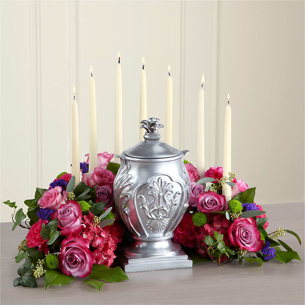 Peaceful Thoughts Arrangement – Grand Flowers/irish Rose, Novi MI