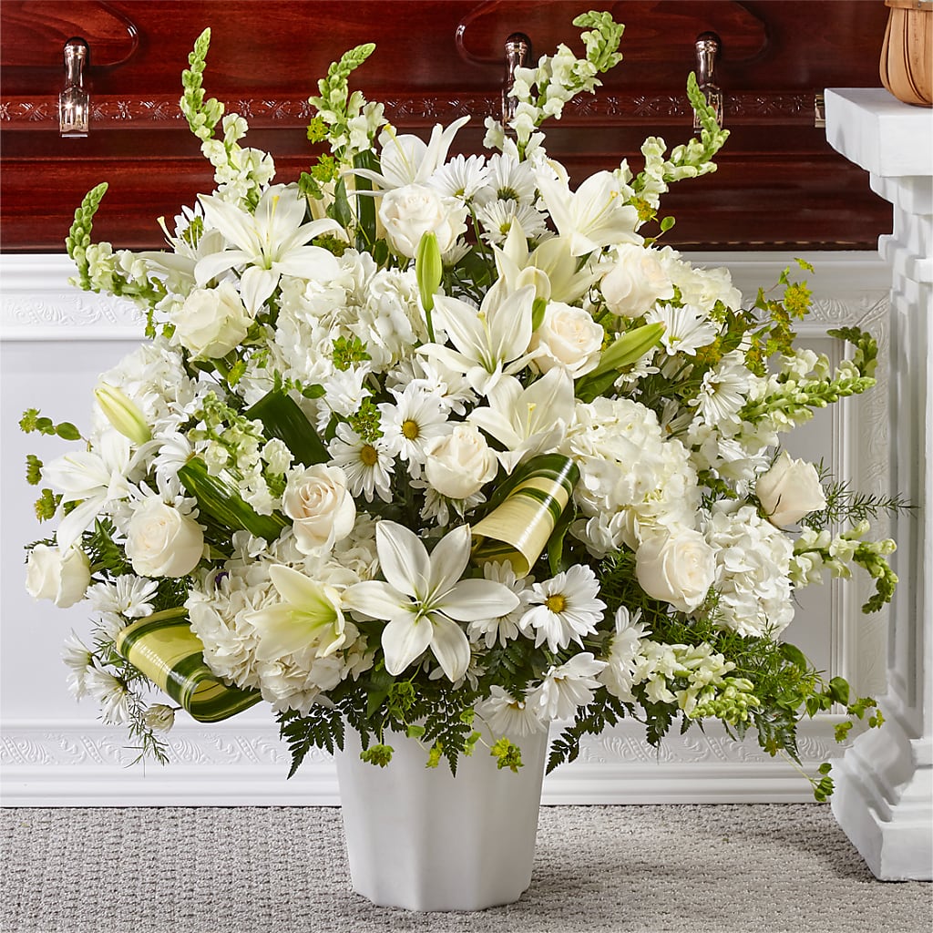 Thoughts of Tranquility Floor Basket – Grand Flowers/irish Rose, Novi MI