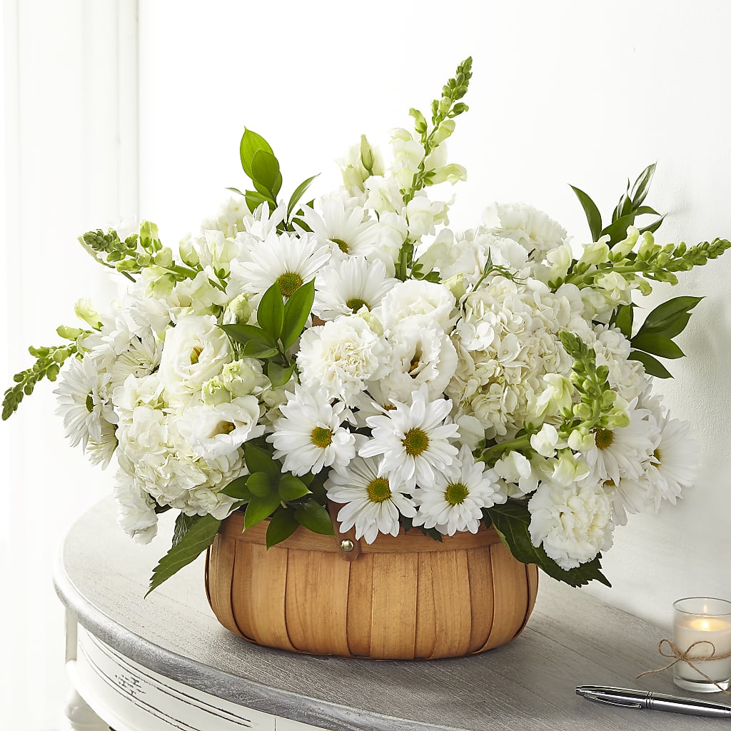 Pure Ivory Basket – Grand Flowers/irish Rose, Novi MI