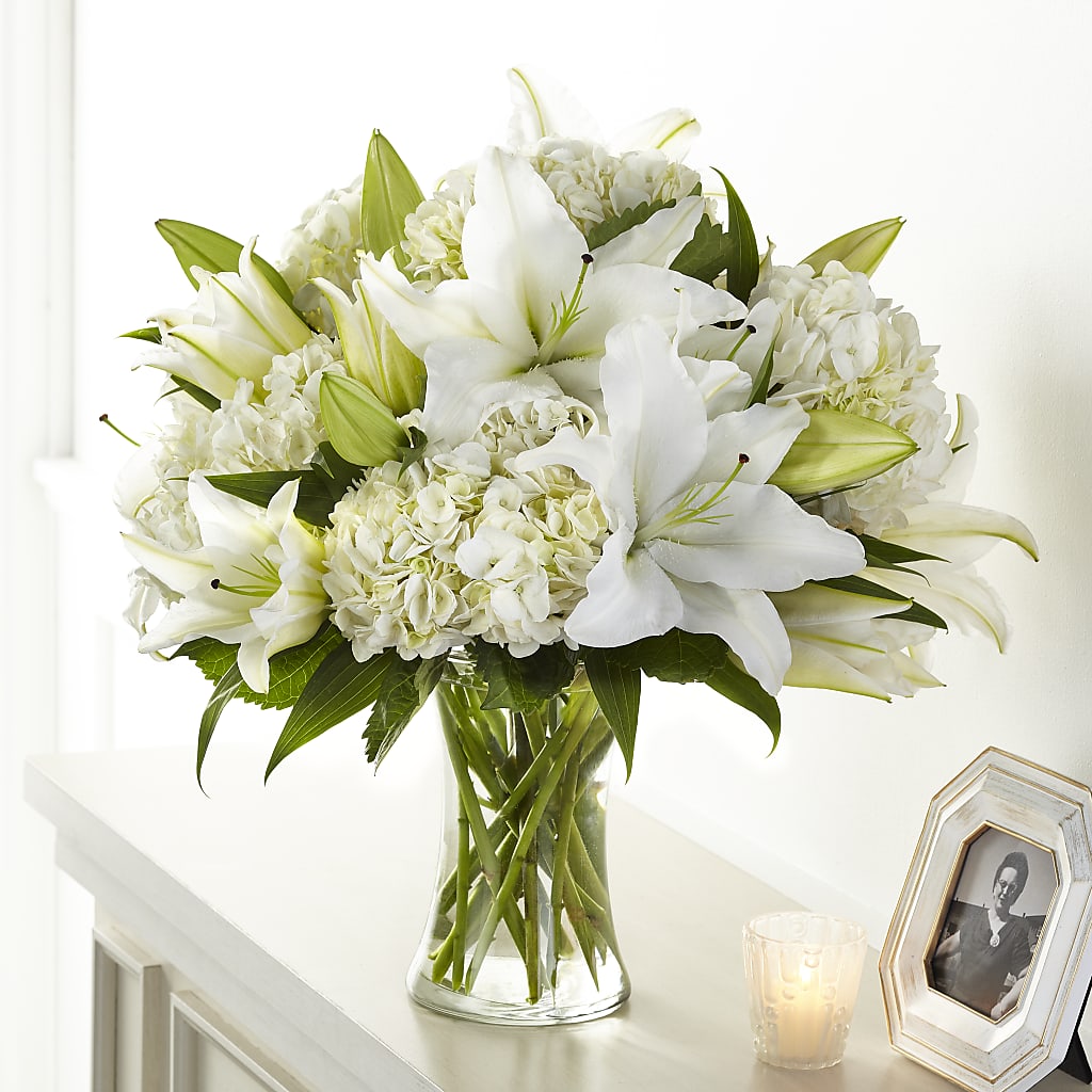 Compassionate Lily Bouquet – Grand Flowers/irish Rose, Novi MI