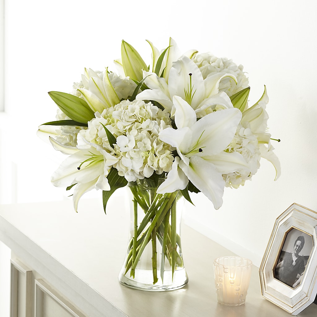 Compassionate Lily Bouquet – Grand Flowers/irish Rose, Novi MI