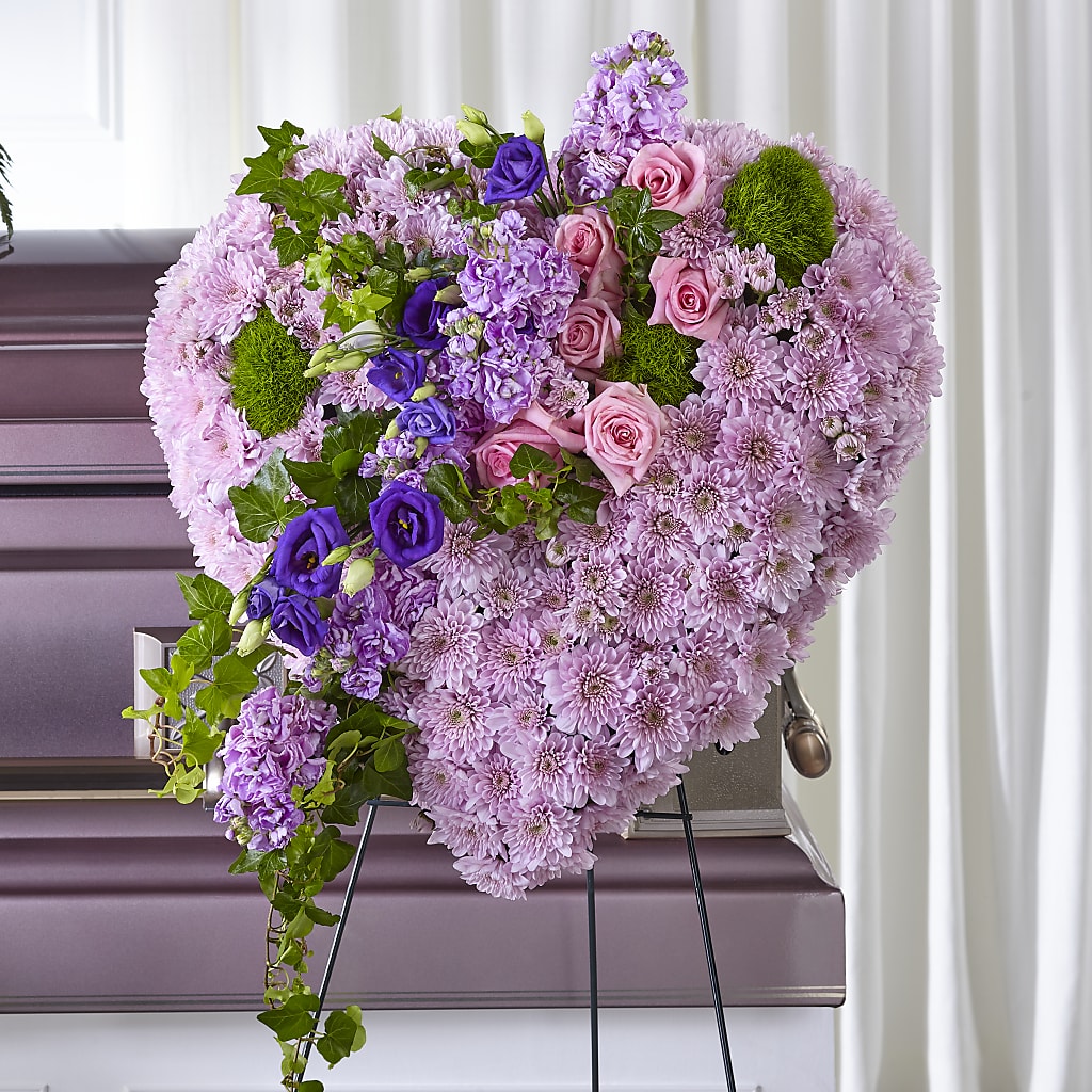Treasured Love Standing Heart – Grand Flowers/irish Rose, Novi MI