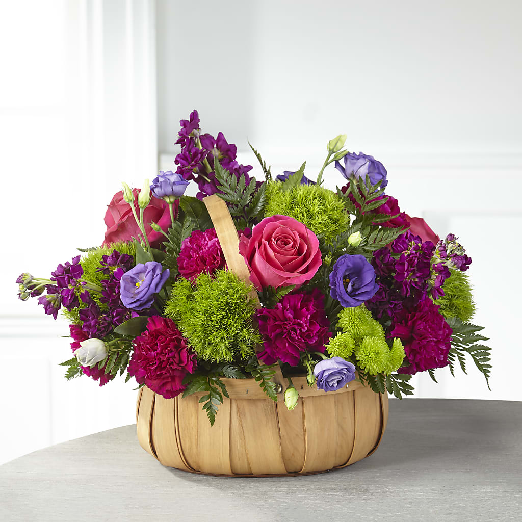 Serene Sanctuary Basket – Grand Flowers/irish Rose, Novi MI
