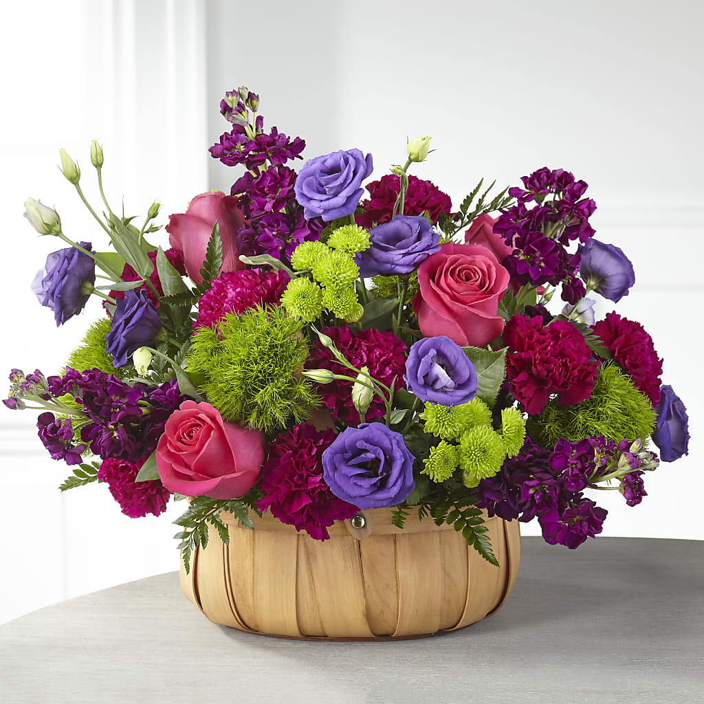 Serene Sanctuary Basket – Grand Flowers/irish Rose, Novi MI