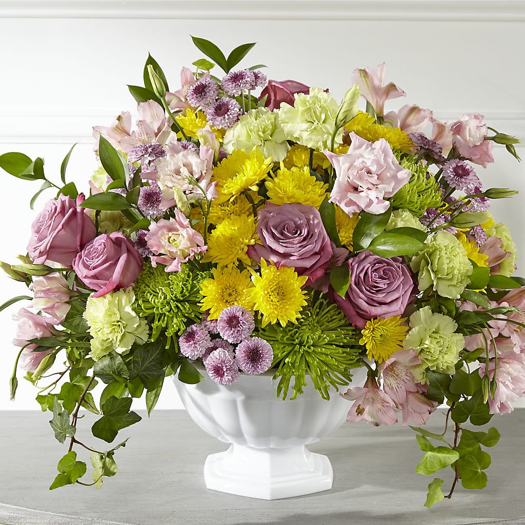 Healing Thoughts Arrangement – Grand Flowers/irish Rose, Novi MI