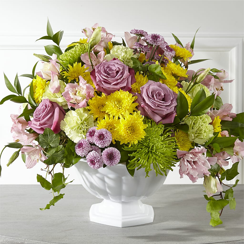 Healing Thoughts Arrangement – Grand Flowers/irish Rose, Novi MI