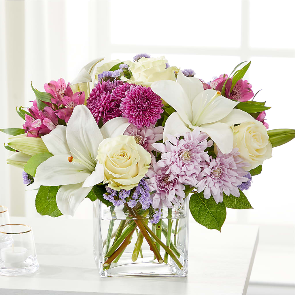 Cared For Bouquet – Grand Flowers/irish Rose, Novi MI