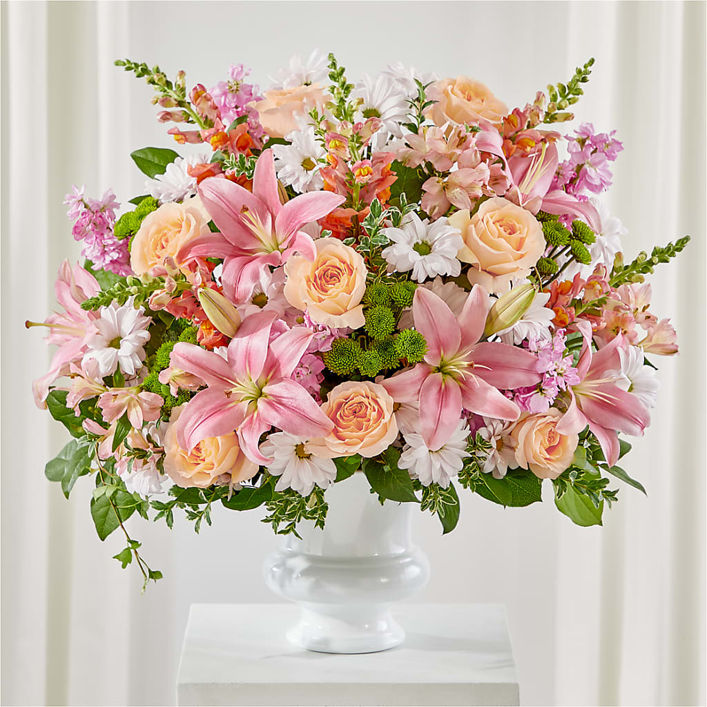 Heartfelt Gesture Urn Arrangement – Grand Flowers/irish Rose, Novi MI
