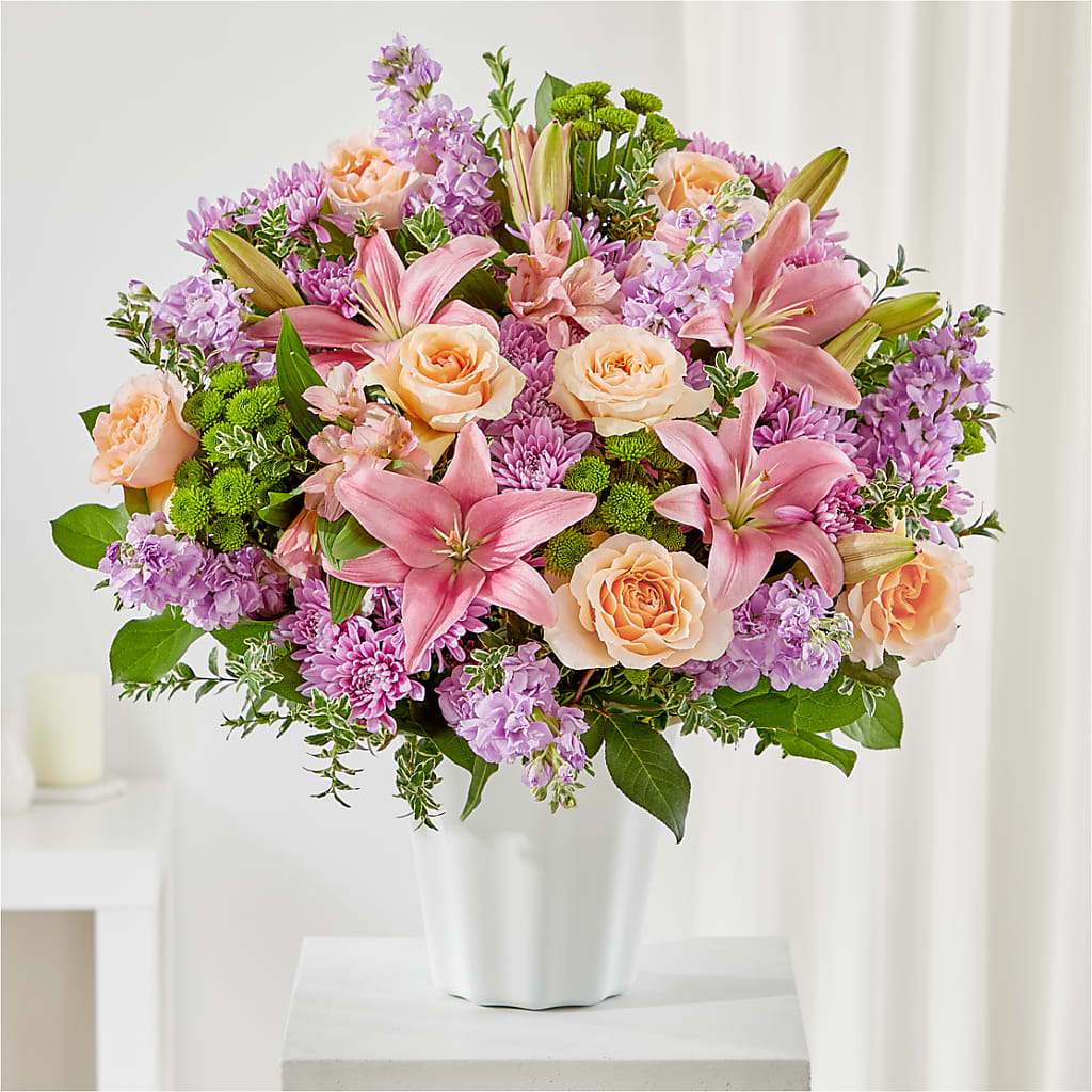 Supportive Embrace Tabletop Basket – Grand Flowers/irish Rose, Novi MI
