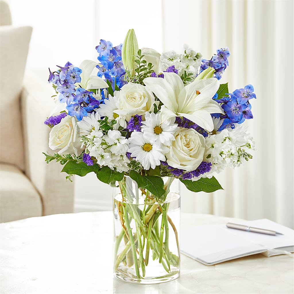 Soothing Scents Bouquet – Grand Flowers/irish Rose, Novi MI