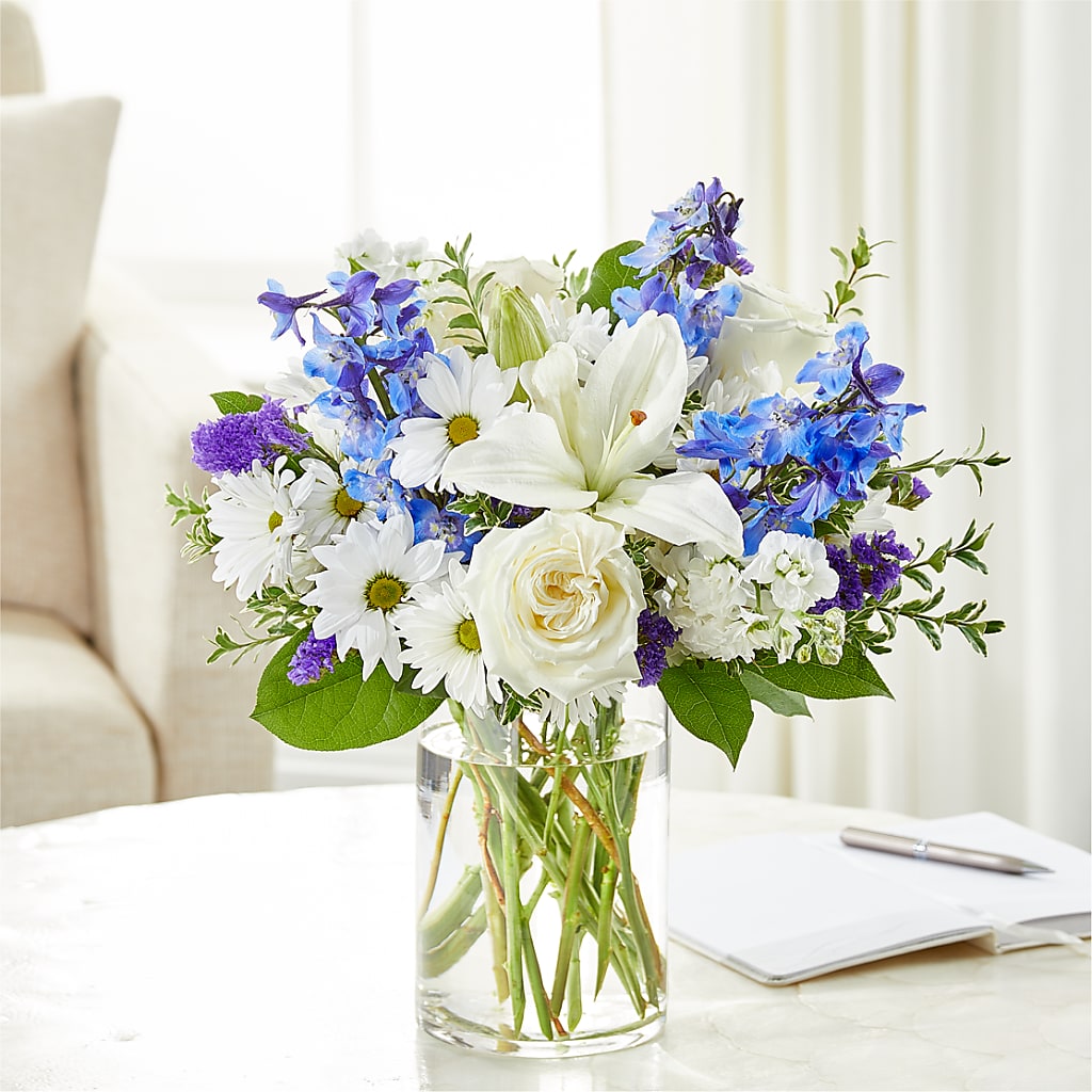 Soothing Scents Bouquet – Grand Flowers/irish Rose, Novi MI