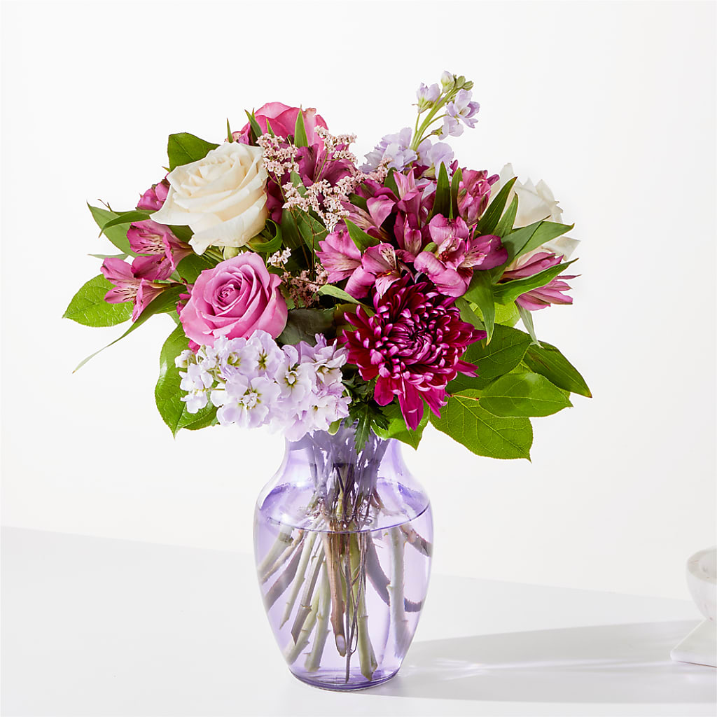 Amethyst Dreams Bouquet – Grand Flowers/irish Rose, Novi MI