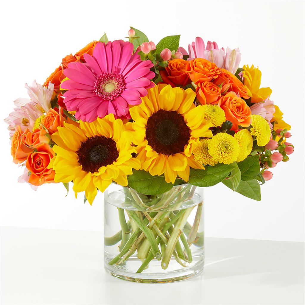Beach Day Bouquet – Grand Flowers/irish Rose, Novi MI