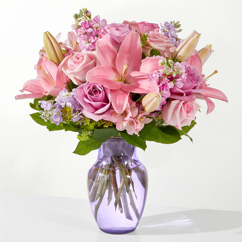 The Crown Jewel Bouquet – Grand Flowers/irish Rose, Novi MI