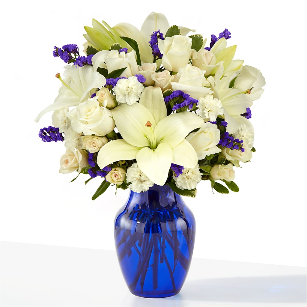 Sapphire Rush Bouquet – Grand Flowers/irish Rose, Novi MI