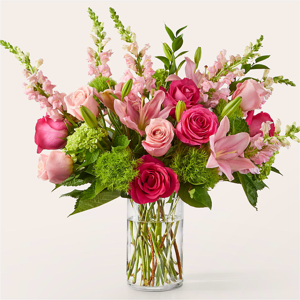 Fit for a Queen Luxury Bouquet – Grand Flowers/irish Rose, Novi MI