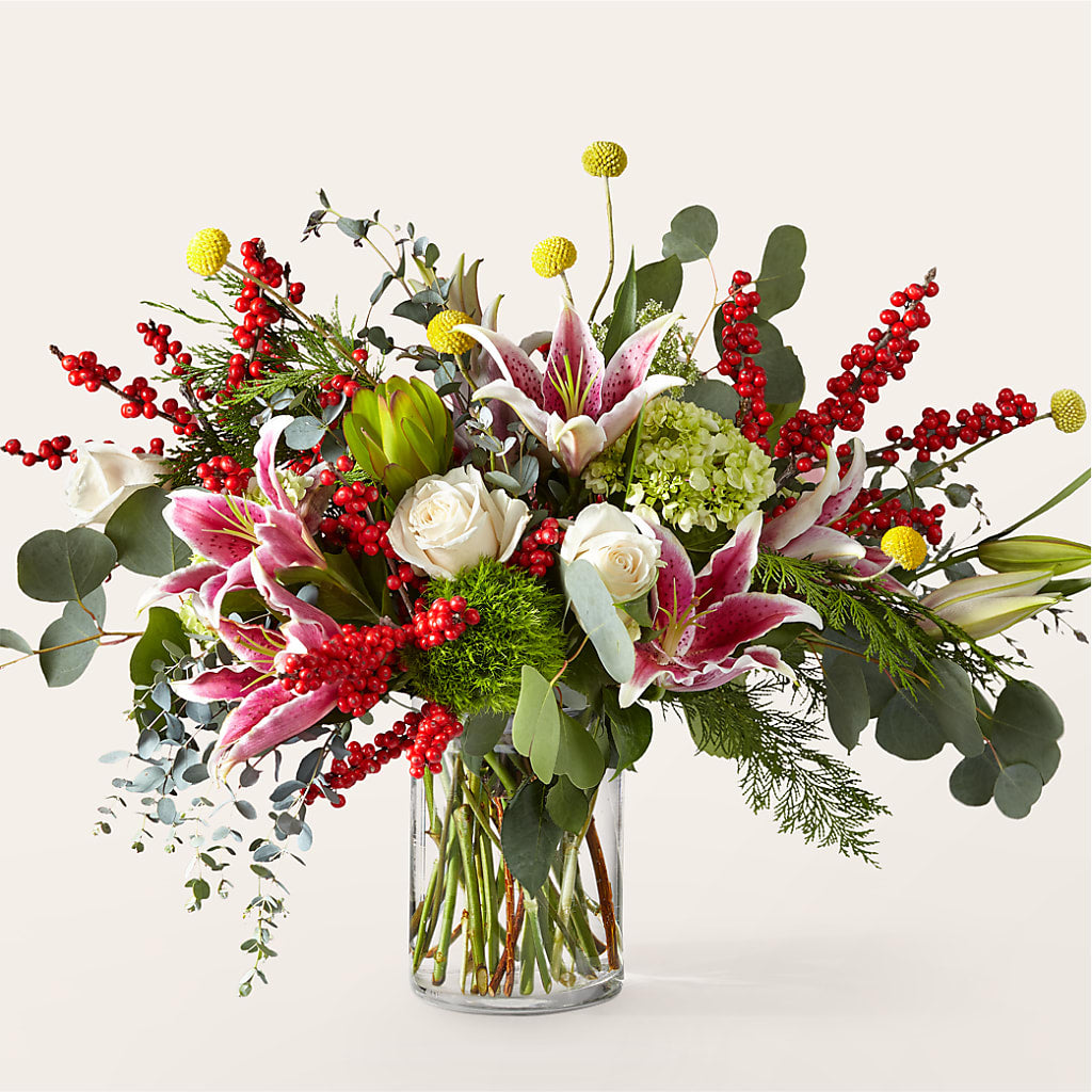 Berry & Bright Bouquet – Grand Flowers/irish Rose, Novi MI