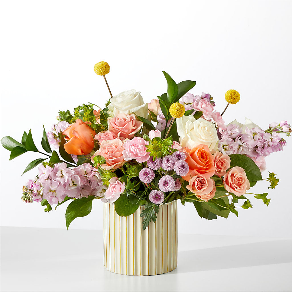 French Market Bouquet with Ivory Vase – Grand Flowers/irish Rose, Novi MI