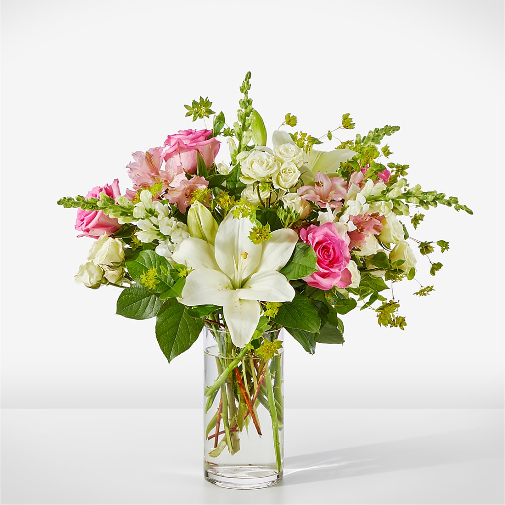 Fondly Bouquet – Grand Flowers/irish Rose, Novi MI