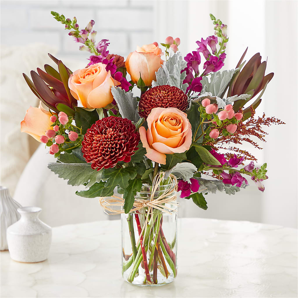 Moody Hues Bouquet – Grand Flowers/irish Rose, Novi MI