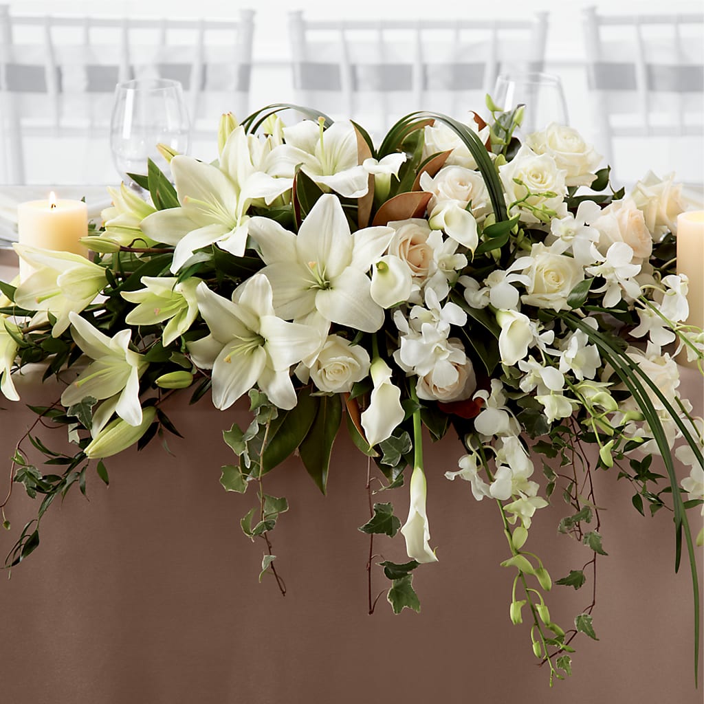 White Linen Arrangement – Grand Flowers/irish Rose, Novi MI