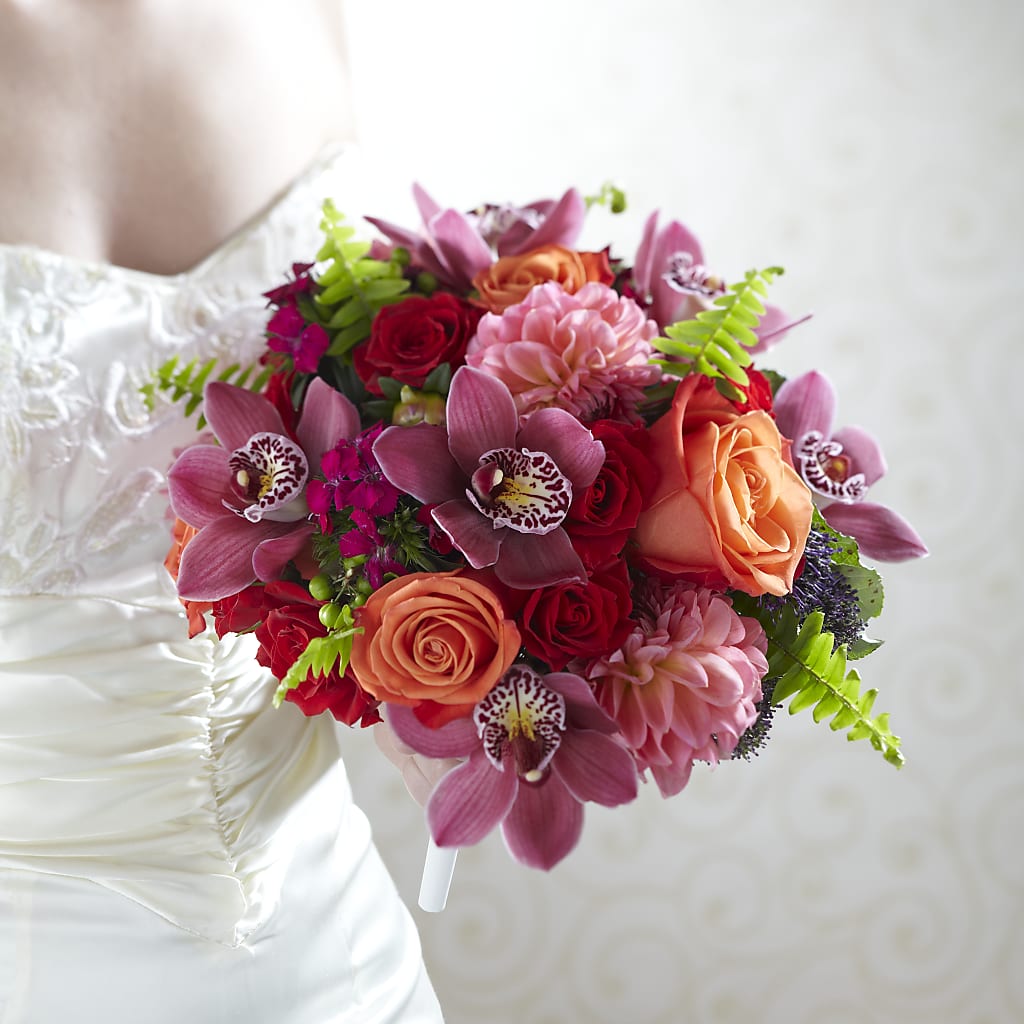 Brilliant Blossoms Bouquet – Grand Flowers/irish Rose, Novi MI