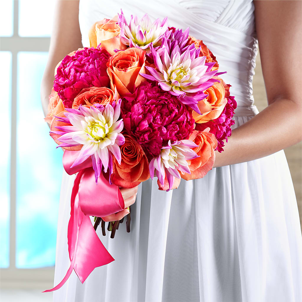 New Love Bouquet – Grand Flowers/irish Rose, Novi MI