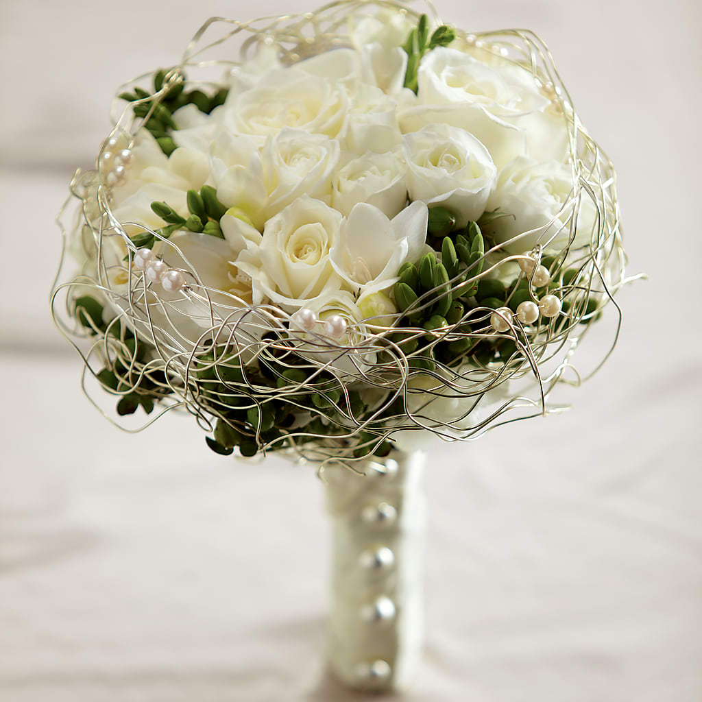 Evermore Bouquet – Grand Flowers/irish Rose, Novi MI