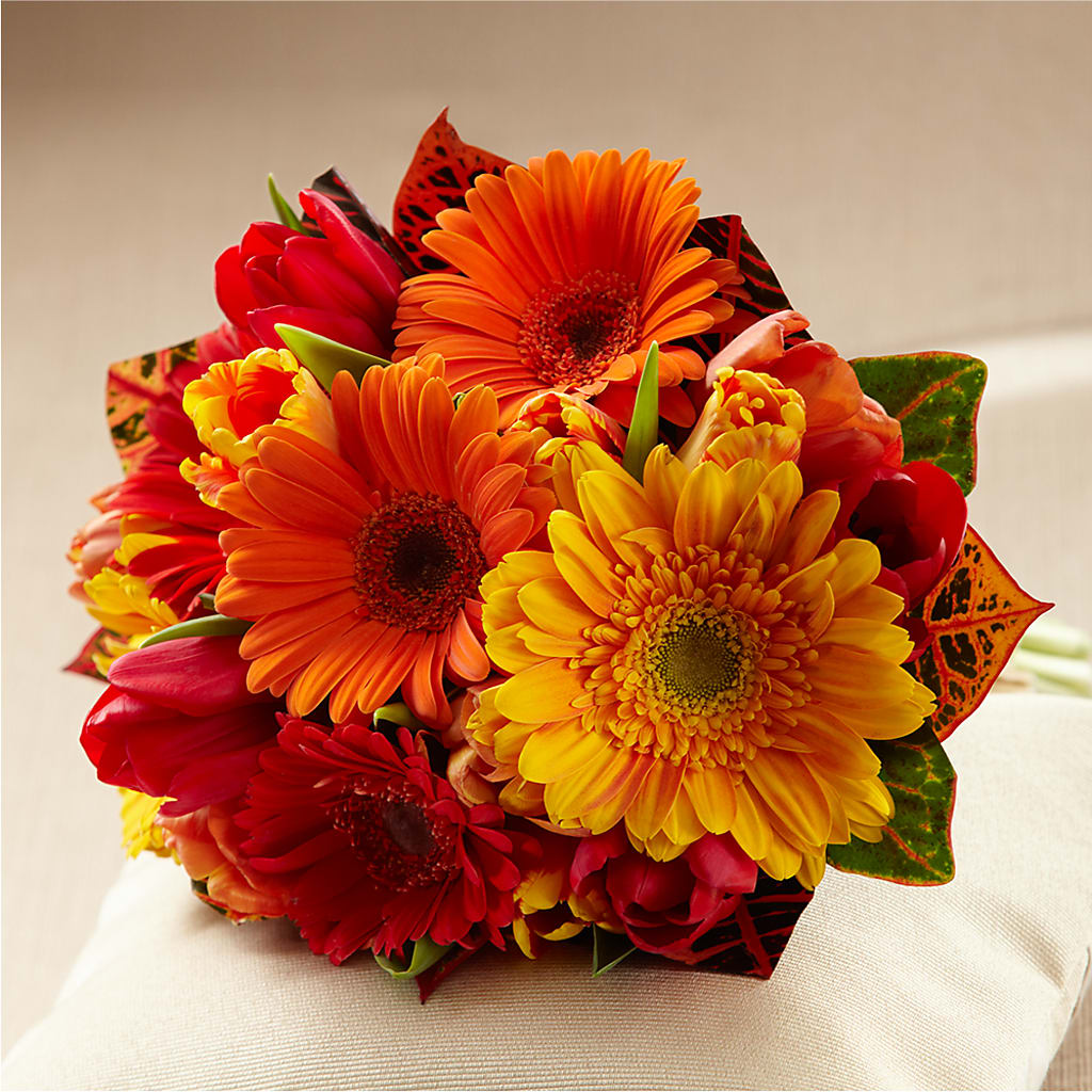 Sunglow Bouquet – Grand Flowers/irish Rose, Novi MI