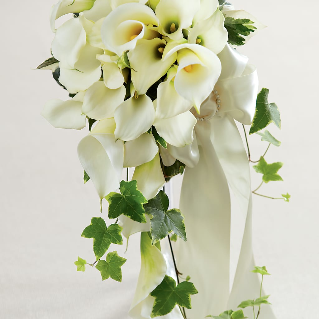 White Chapel Bouquet – Grand Flowers/irish Rose, Novi MI
