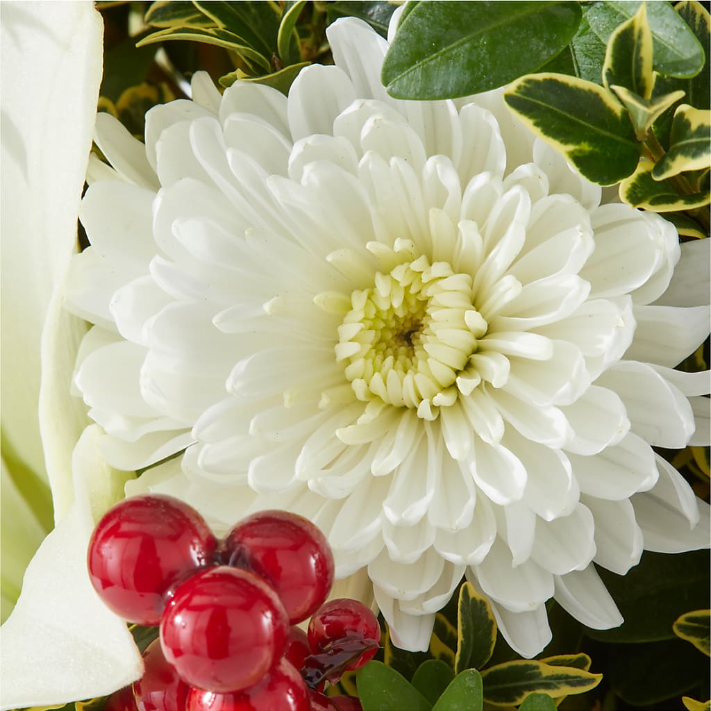 Festive Moments Tree –  Grand Flowers/irish Rose, Novi MI