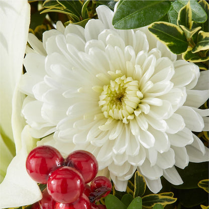 Festive Moments Tree –  Grand Flowers/irish Rose, Novi MI