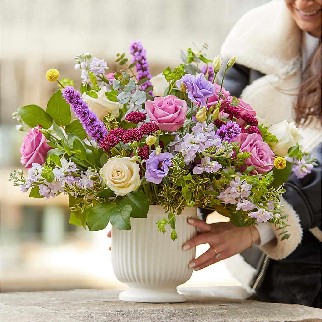 Work of Art Bouquet –  Grand Flowers/irish Rose, Novi MI